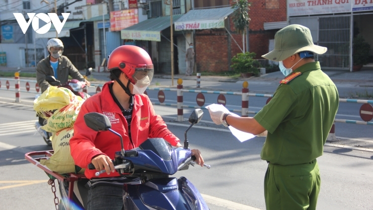 Mekong Delta city tightens COVID-19 prevention measures